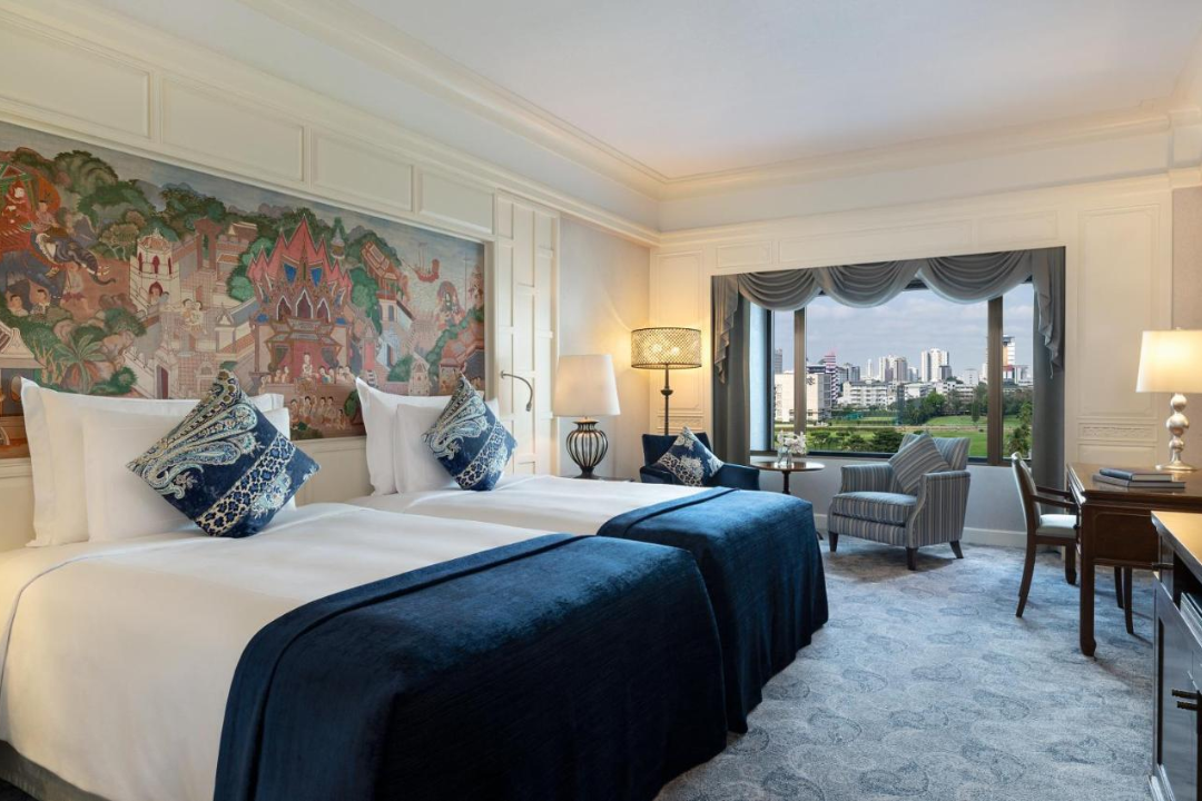 Anantara Siam Bangkok Hotel 